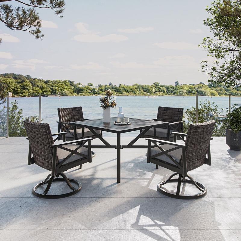 Dixmoor Dining Collection