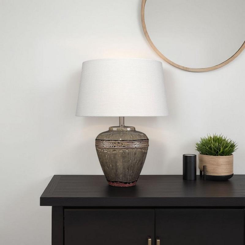 Avo Accent Table Lamp | White Linen | Antique Ceramic Design 25\"